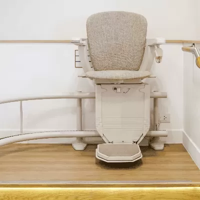 Why Choose Our Folding Chair Services in Bellevue, WA